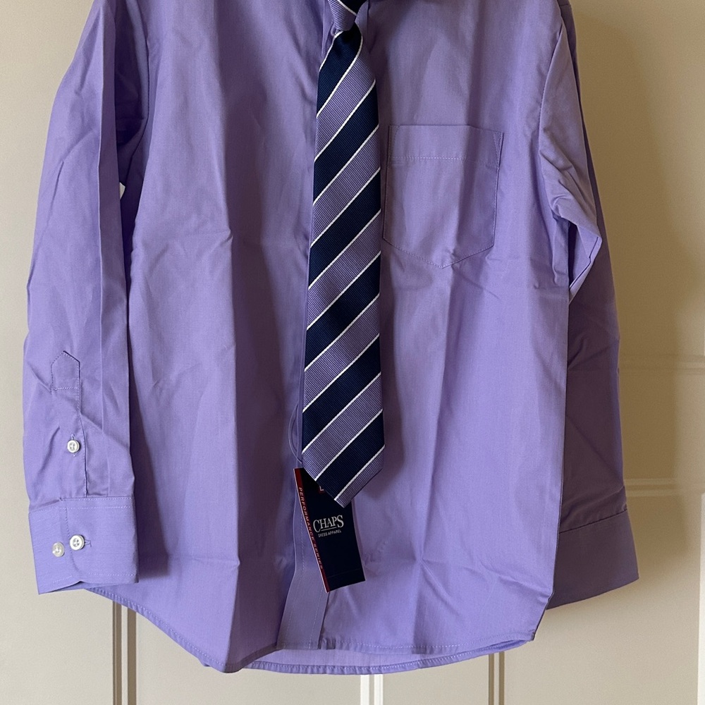 Chaps long sleeve size 8 ‘Lavender’ dress shirt w/ clip on tie
